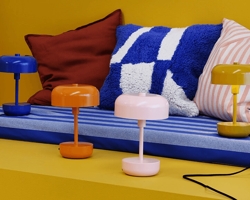 Farbige Lampen bringen Leben